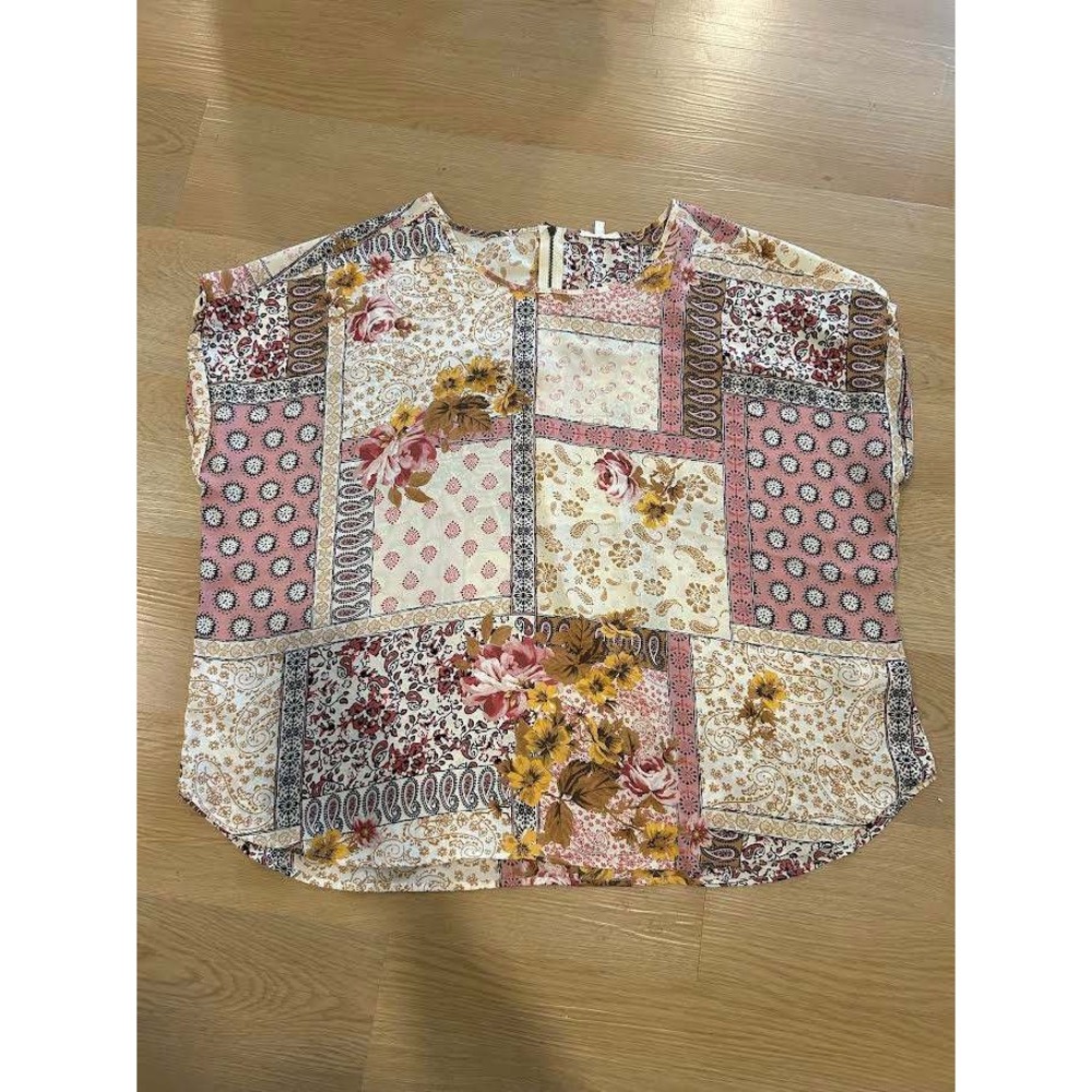 Maurices Womens 3X Patchwork Floral Paisley Print Short Sleeve Blouse Pink Tan